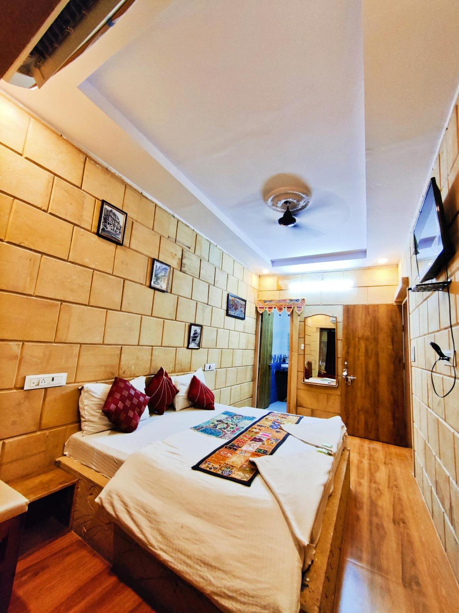 ג'איסלמר Hotel Jaswant Palace חדר תמונה
